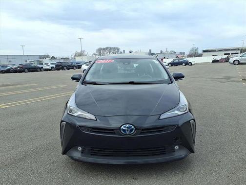 2021 Toyota Prius XLE