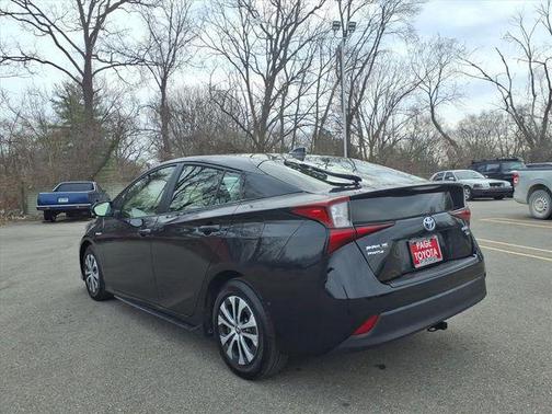 2021 Toyota Prius XLE