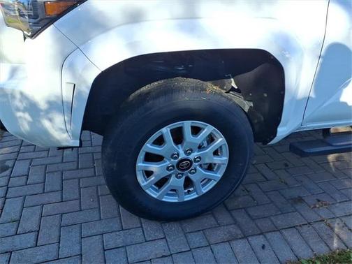 2024 Toyota Tacoma SR