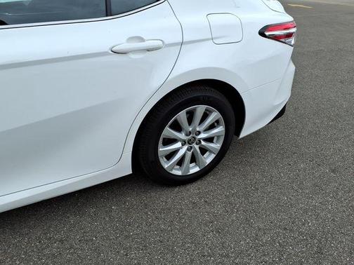 Super White 2020 Toyota Camry LE