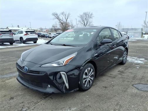 2022 Toyota Prius XLE