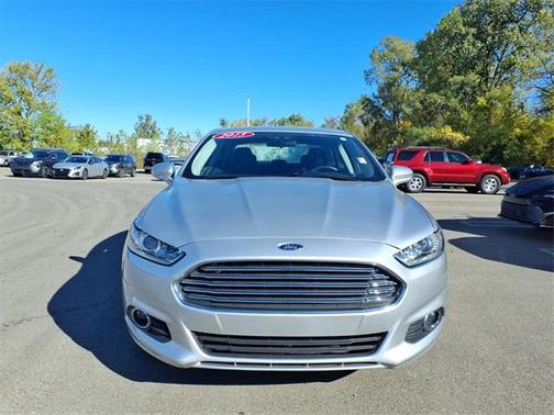 2015 Ford Fusion SE