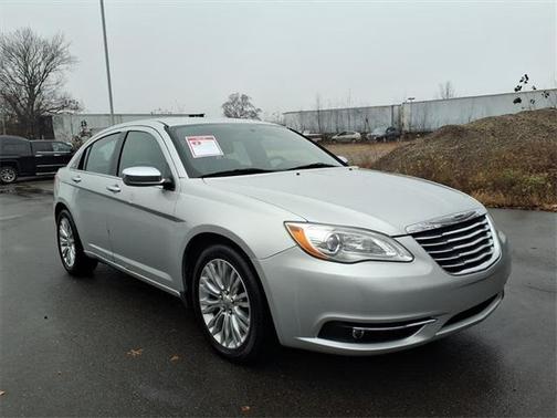 2012 Chrysler 200 Limited