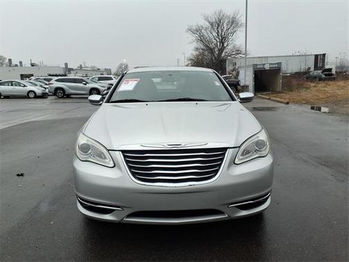 2012 Chrysler 200 Limited