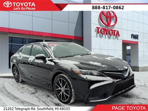 2023 Toyota Camry SE