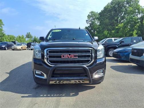 2019 GMC Yukon SLE