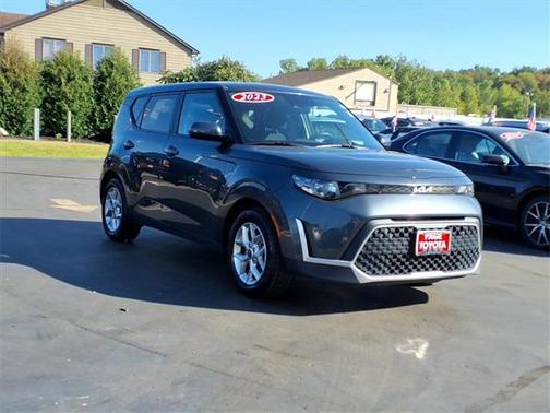 2023 Kia Soul LX