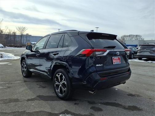 2025 Toyota RAV4 Hybrid SE