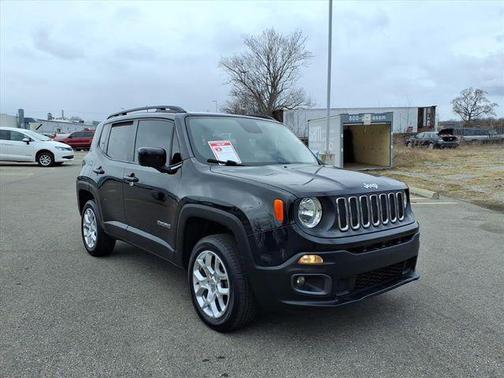 Black 2016 Jeep Renegade Latitude