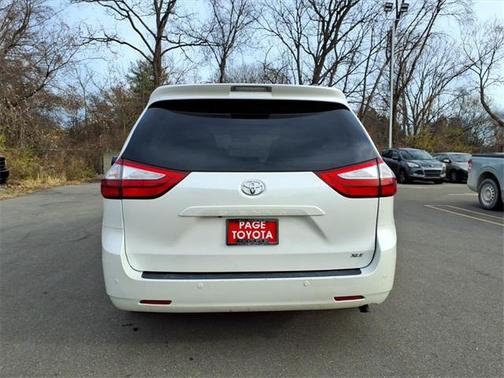 2015 Toyota Sienna XLE Premium