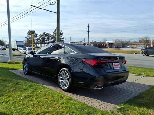 2020 Toyota Avalon XLE