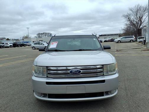 Ingot Silver 2011 Ford Flex SE