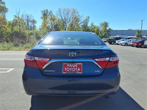2017 Toyota Camry LE