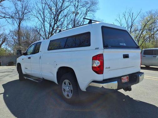 Super White 2015 Toyota Tundra SR5