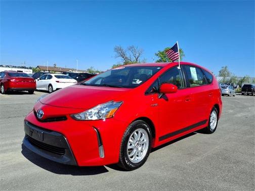 2015 Toyota Prius v Four