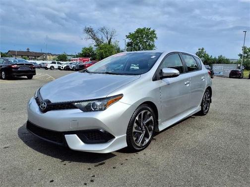 2016 Scion iM Base