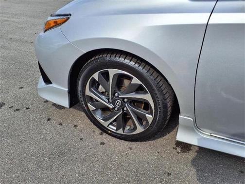 2016 Scion iM Base