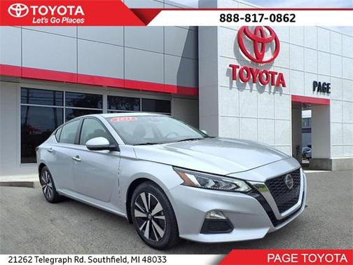 2022 Nissan Altima 2.5 SV