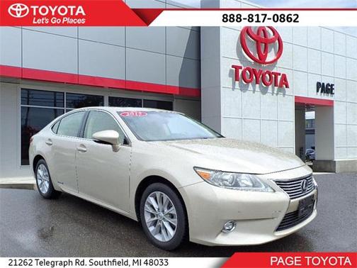 2015 Lexus ES 300h Base