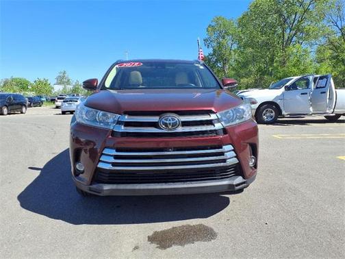 2019 Toyota Highlander Limited Platinum