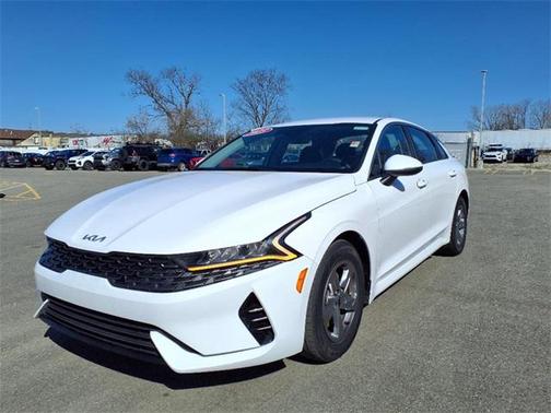 2023 Kia K5 LXS