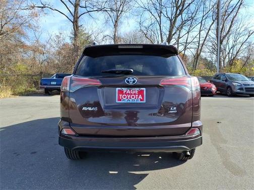 2016 Toyota RAV4 LE