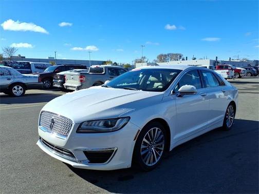 2017 Lincoln MKZ Base