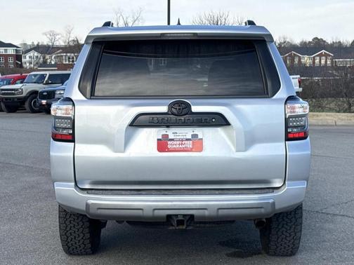 2020 Toyota 4Runner TRD OFF ROAD