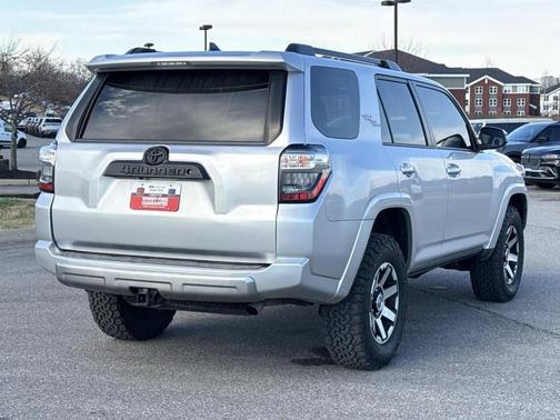 2020 Toyota 4Runner TRD OFF ROAD