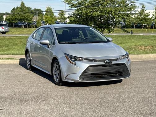 Classic Silver Metallic 2024 Toyota Corolla LE