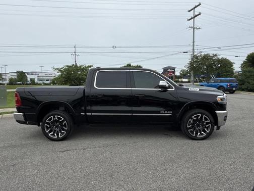 Diamond Black 2025 RAM 1500 LIMITED