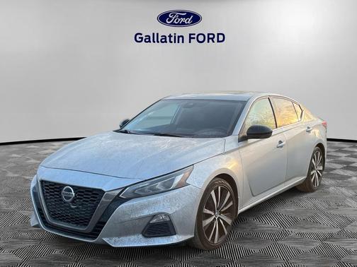 2021 Nissan Altima SR FWD