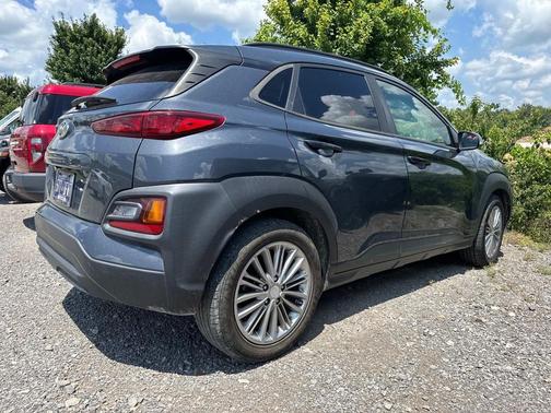 2020 Hyundai KONA SEL Plus