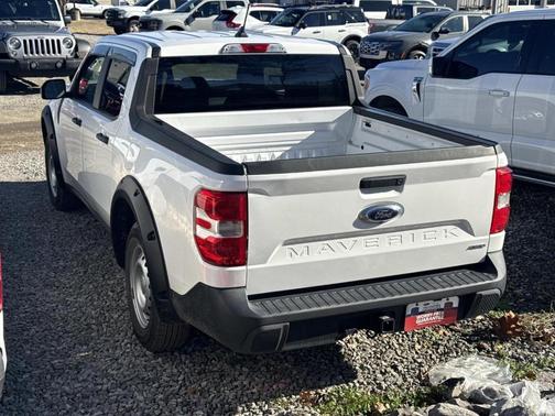 2022 Ford Maverick XL