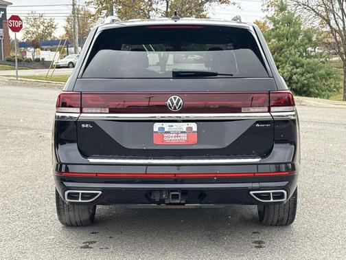 2024 Volkswagen Atlas 2.0T SEL Premium R-Line 4MOTION