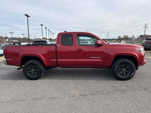 2023 Toyota Tacoma SR5