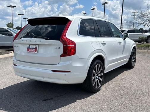 2023 Volvo XC90 B5 Core