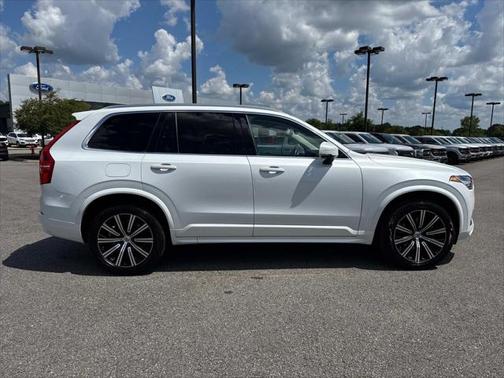 2023 Volvo XC90 B5 Core