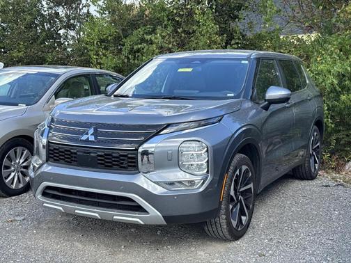 2024 Mitsubishi Outlander 