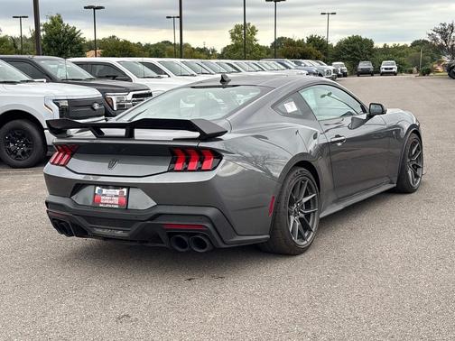 2025 Ford Mustang Dark Horse Fastback