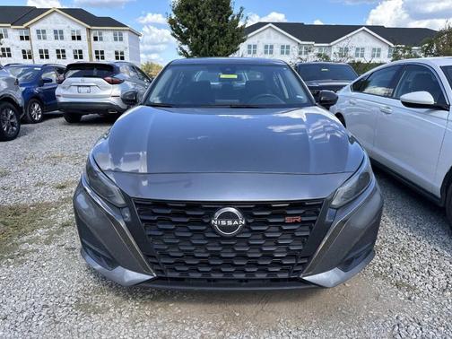 2024 Nissan Altima SR FWD