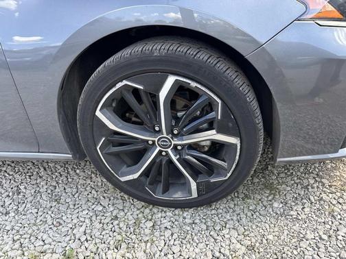 2024 Nissan Altima SR FWD
