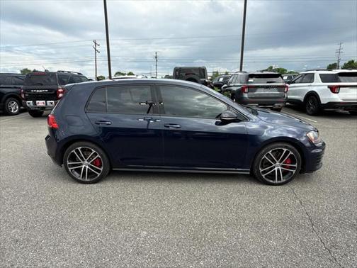 2017 Volkswagen Golf GTI 2.0T Autobahn 4-Door