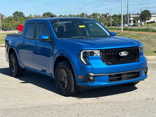 2025 Ford Maverick Lobo Standard