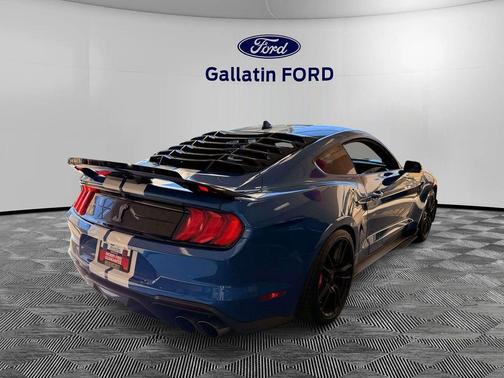 2021 Ford Shelby GT500 Base