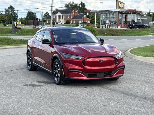 RAPID RED MET TINTED CC 2023 Ford Mustang Mach-E PREMIUM
