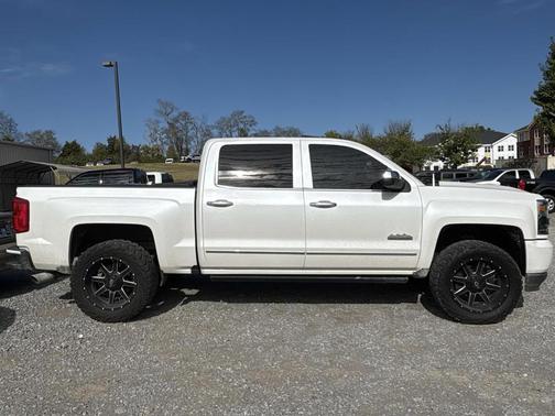 2017 Chevrolet Silverado 1500 High Country