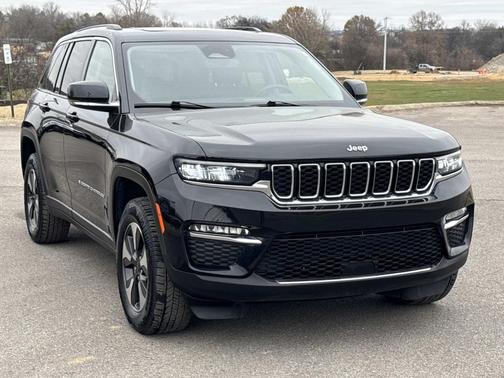 2023 Jeep Grand Cherokee 4xe Base