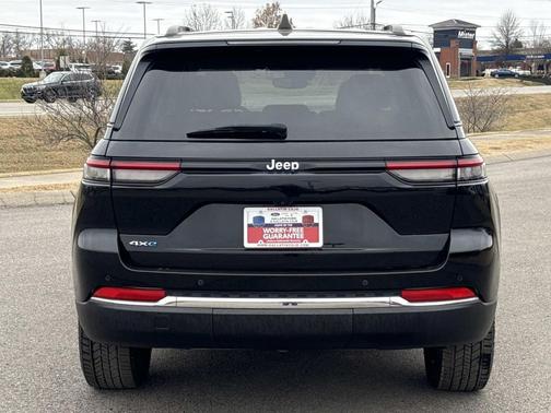 2023 Jeep Grand Cherokee 4xe Base