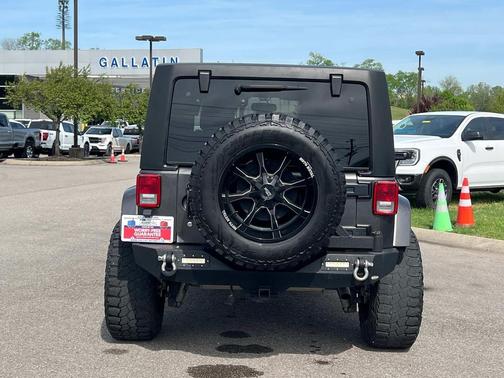 2018 Jeep Wrangler JK Unlimited Sahara